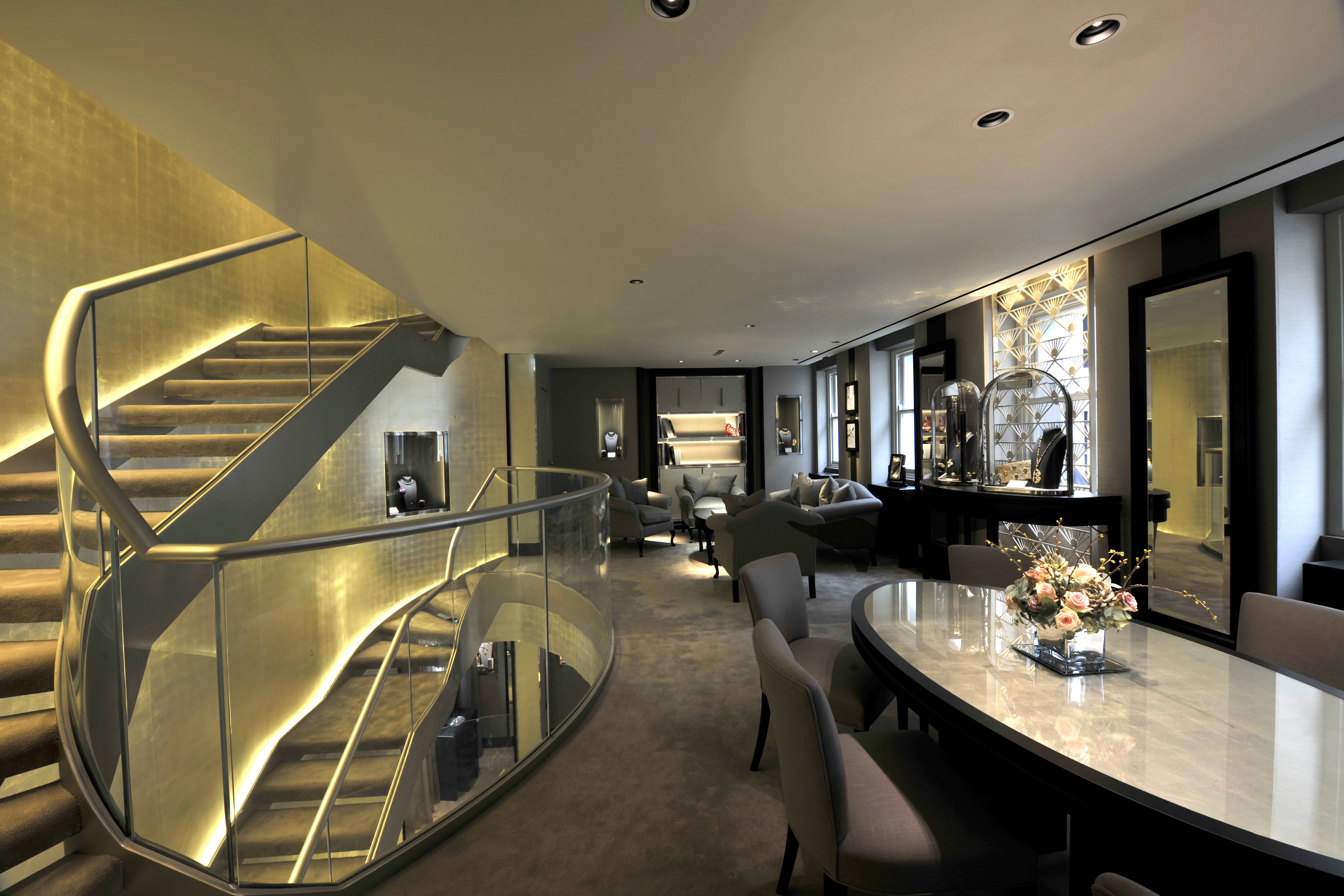 Bond Street Van Cleef & Arpels